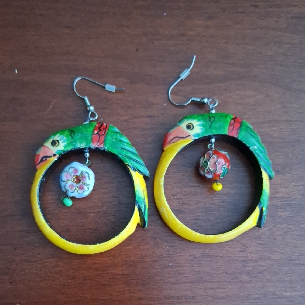 Vintage Unmarked Parrot Earrings